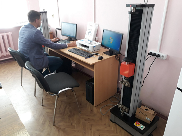 Лабораторный комплекс для изучения упругих и прочностных характеристик ткани, нити, волокна Лабораторный комплекс для изучения упругих и прочностных характеристик ткани, нити, волокна