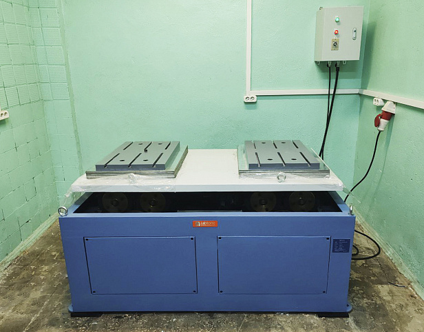 Стенд транспортной тряски QST300 для Научно-производственное унитарное предприятие "Научно-технический центр "ЛЭМТ" БелОМО"