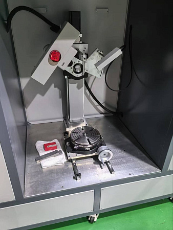 Высокоточный дифрактометр для измерения ориентации кристаллов с поиском пиков