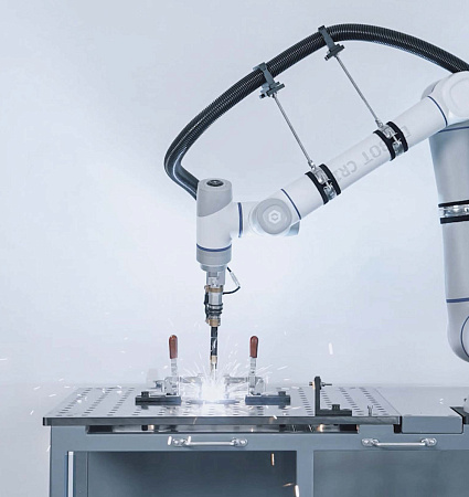 Роботизированная система для сварки